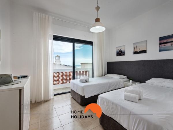 #211 Jacuzzi Ocean View, 100 mts Beach with AC : photo 1 de la chambre chambre double ou lits jumeaux avec salle de bains commune