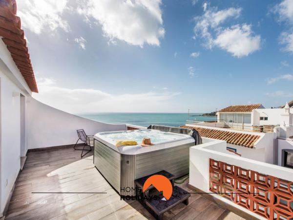 #211 Jacuzzi Ocean View, 100 mts Beach with AC : photo 10 de la chambre chambre double deluxe avec balcon - vue sur mer