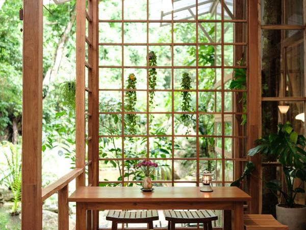 Woo Ma Ca Moo : photo 9 de la chambre chambre quadruple - vue sur jardin