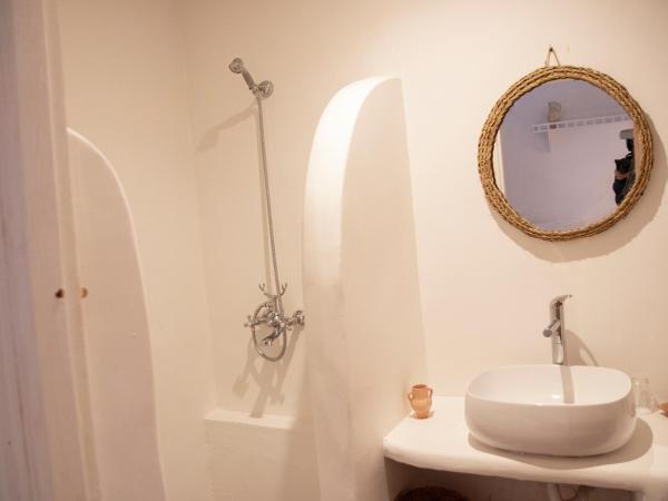 Dar Yessine Boutique Hôtel : photo 6 de la chambre chambre double - vue sur jardin