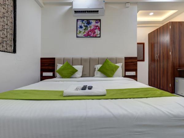 StayBird - NEST, A Premium Residences, Kharadi : photo 6 de la chambre chambre lit king-size
