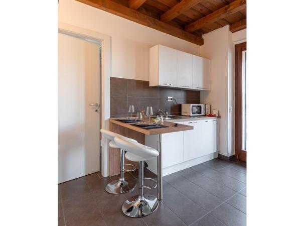 Bes Residence Bergamo Polaresco : photo 5 de la chambre studio lit king-size