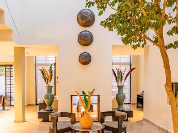 Al Maaden Villa Hotel & Spa : photo 6 de la chambre villa 4 chambres de luxe