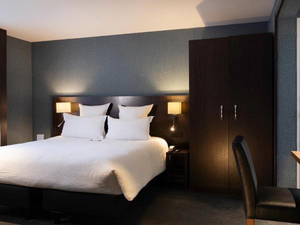 Best Western Bretagne Montparnasse : photo 1 de la chambre chambre lit king-size deluxe - non-fumeurs