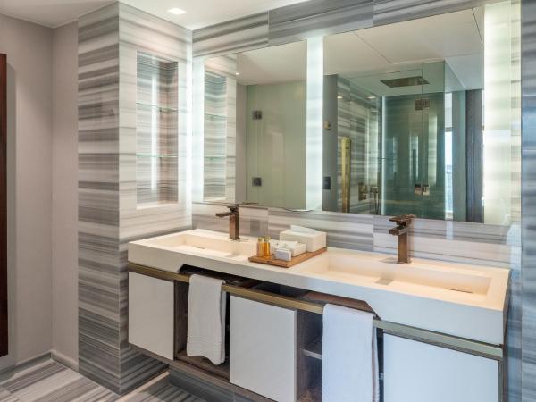 Lifestyle Laghetto Collection : photo 6 de la chambre suite avec piscine privée