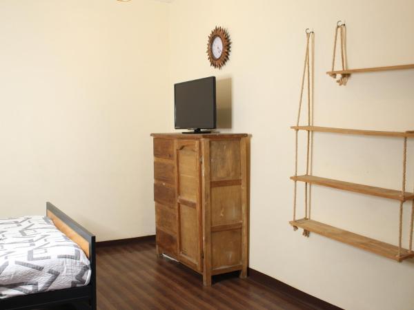 Hostal La Loteria : photo 7 de la chambre chambre double