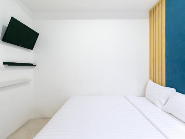 The Bedrooms Hostel Pattaya : photo 5 de la chambre chambre double standard avec salle de bains commune