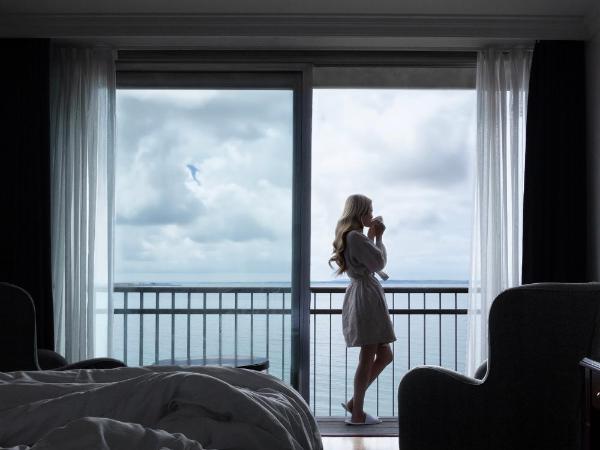 Helnan Marselis Hotel : photo 8 de la chambre chambre double ou lits jumeaux - vue sur mer