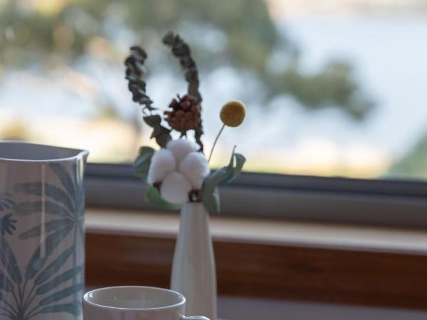 Nature & Relax House, Panoramic sea view, Free parking 37 : photo 4 de la chambre chambre double avec salle de bains commune