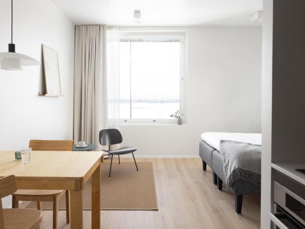 Noli Otaniemi : photo 3 de la chambre medium-studio with sea view