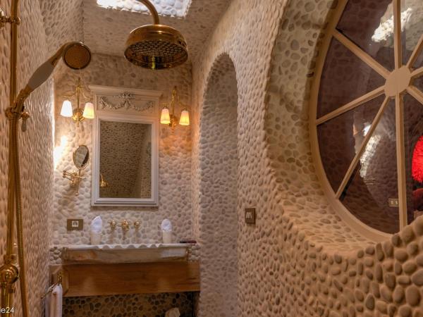 Exclusive Suites The Secret Garden : photo 6 de la chambre suite junior - vue sur canal