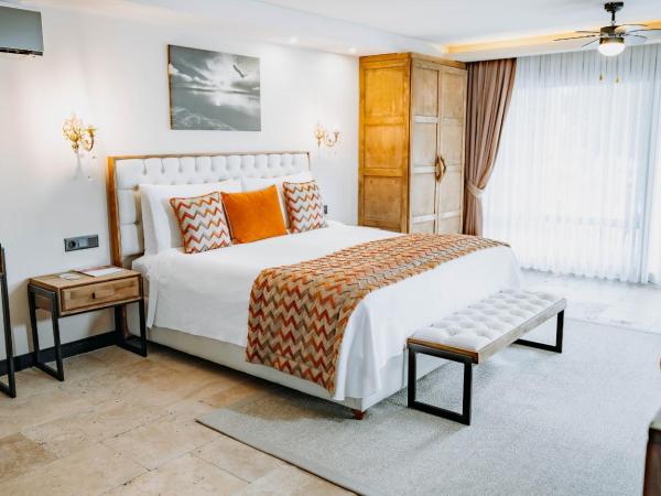 Doors Urla Hotel & Bungalows : photo 5 de la chambre suite junior - vue sur piscine