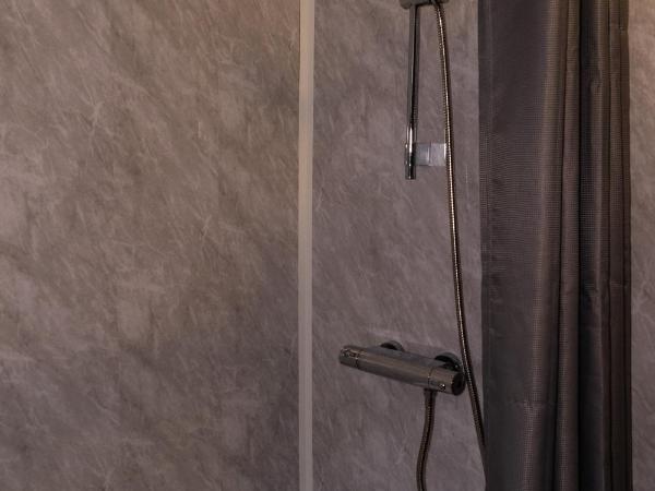 Carlton lodge at Carlton tavern free parking : photo 1 de la chambre chambre lit king-size