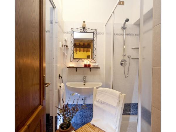 B&B Casale Virgili : photo 7 de la chambre chambre double