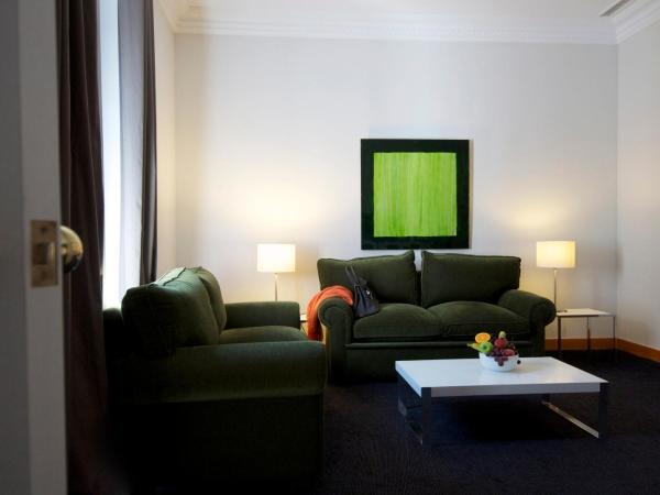 Suite Prado : photo 1 de la chambre chambre triple supérieure