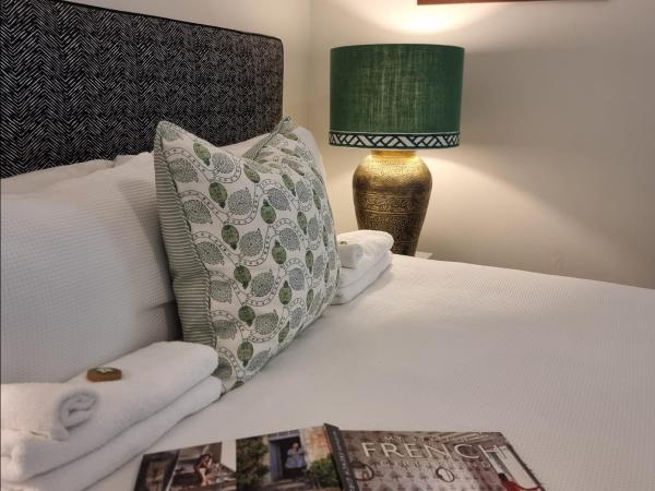 Edward Lodge New Fam : photo 3 de la chambre chambre lit queen-size premium