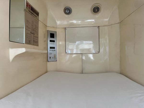 男性専用サウナ&カプセル Men Only Capsule Room & Sauna, Bathhouse ミナミ下北沢 Minami Shimokitazawa : photo 4 de la chambre chambre simple avec salle de bains commune