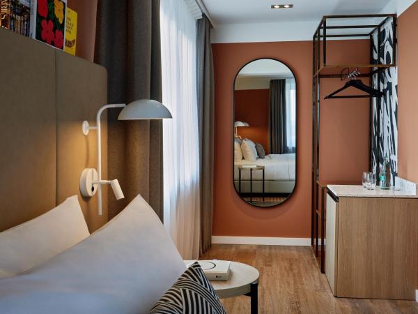 the Deutz, a Tribute Portfolio Hotel : photo 5 de la chambre chambre lit king-size d’angle supérieure