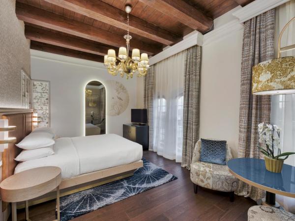 Hilton Molino Stucky Venice : photo 5 de la chambre chambre lit king-size deluxe