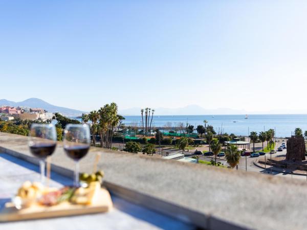 B&B Palazzo Mirelli : photo 1 de la chambre studio avec terrasse - vue sur mer