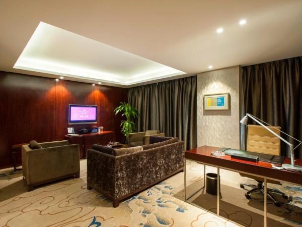 Crowne Plaza Beijing Zhongguancun, an IHG Hotel : photo 3 de la chambre one-bedroom suite with dining area - high floor