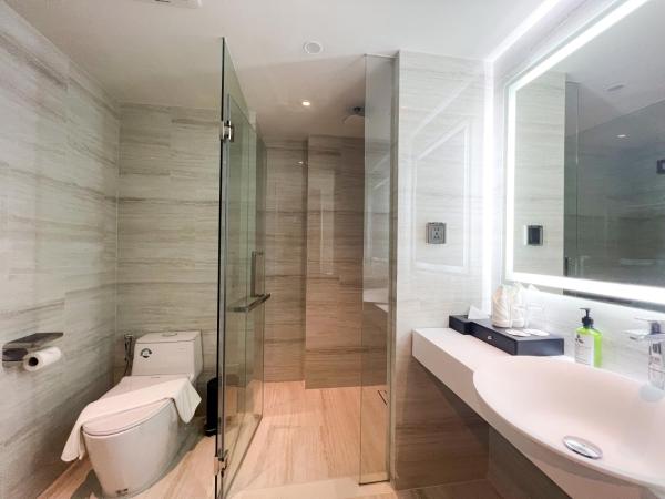 Amethyst Hotel Pattaya : photo 5 de la chambre chambre lit king-size deluxe