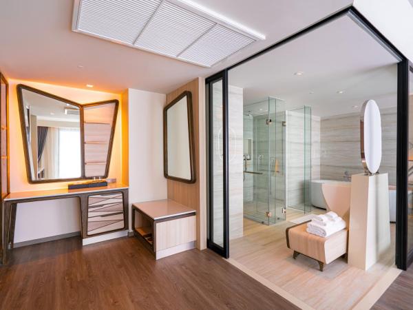 Amethyst Hotel Pattaya : photo 6 de la chambre grande chambre exécutive améthyste