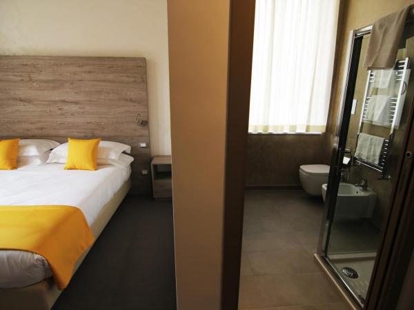 Sole Hotel Verona : photo 4 de la chambre chambre quadruple confort