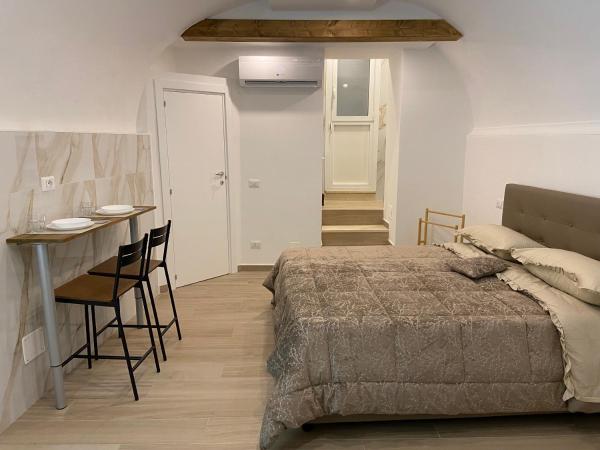 Room 248 Capodimonte : photo 1 de la chambre chambre triple