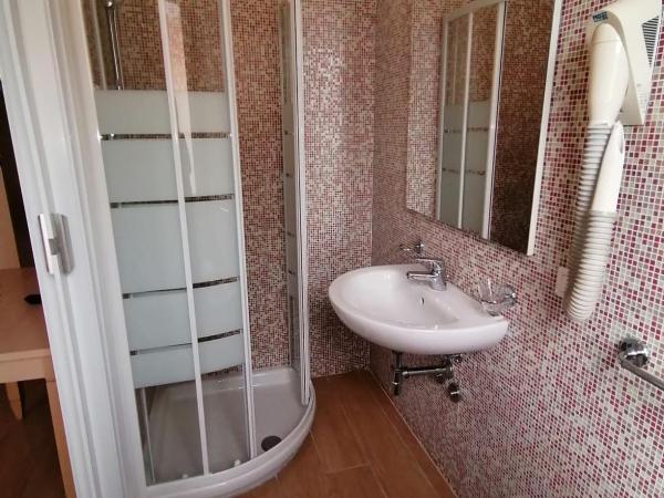 HOTEL VILLA SANTANNA : photo 7 de la chambre chambre double Économique