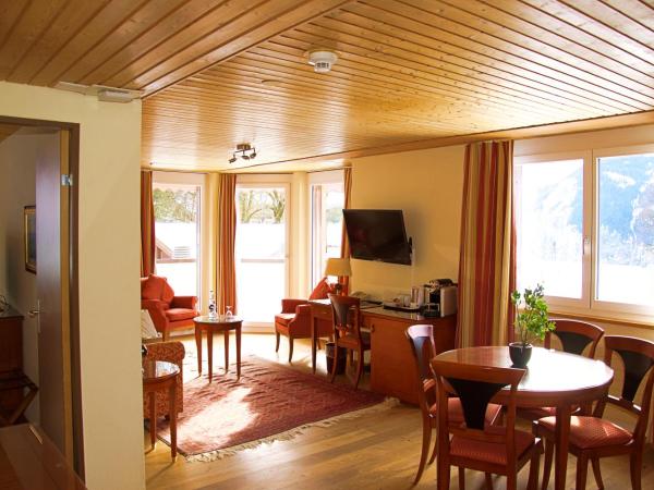 Hotel Silberhorn - Residences & Spa Wengen : photo 6 de la chambre suite avec balcon - vue sur la jungfrau