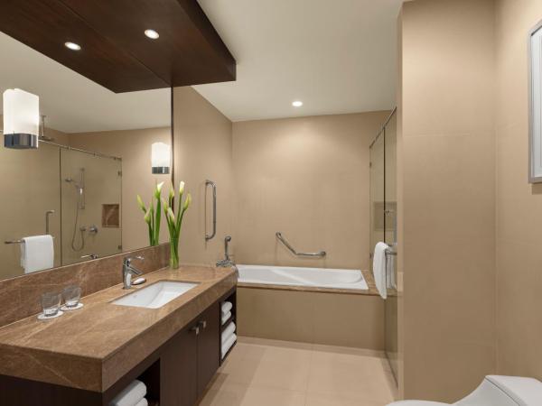 Marriott Executive Apartments - Sukhumvit Park, Bangkok : photo 9 de la chambre appartement 3 chambres avec vue sur la ville