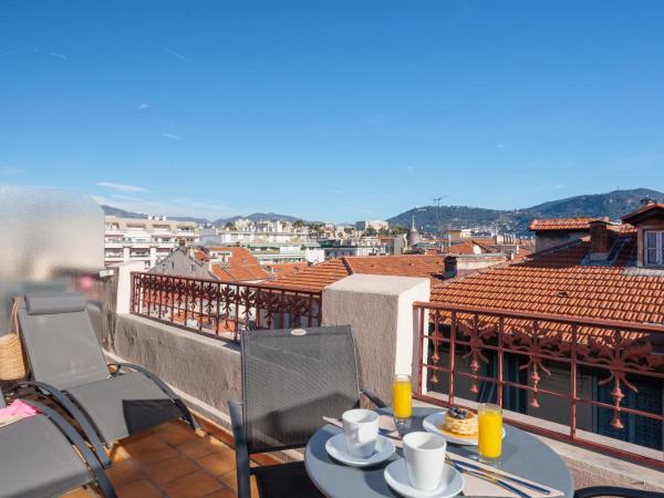 Best Western Plus Hôtel Massena Nice : photo 5 de la chambre chambre king de luxe avec terrasse