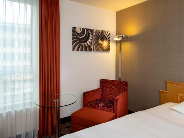 Mövenpick Hotel Nürnberg Airport : photo 10 de la chambre chambre lits jumeaux classique