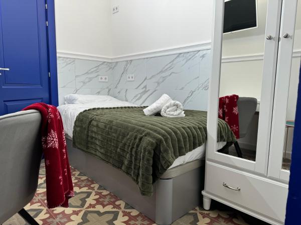 Castaños 4 : photo 4 de la chambre chambre simple