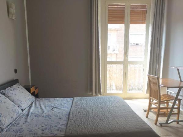 Aquarium room fish and gastropods : photo 6 de la chambre chambre double avec salle de bains commune