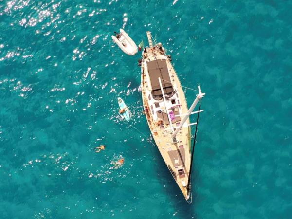 Yachtsail Alicia 20 meter : photo 1 de la chambre appartement 3 chambres supérieur