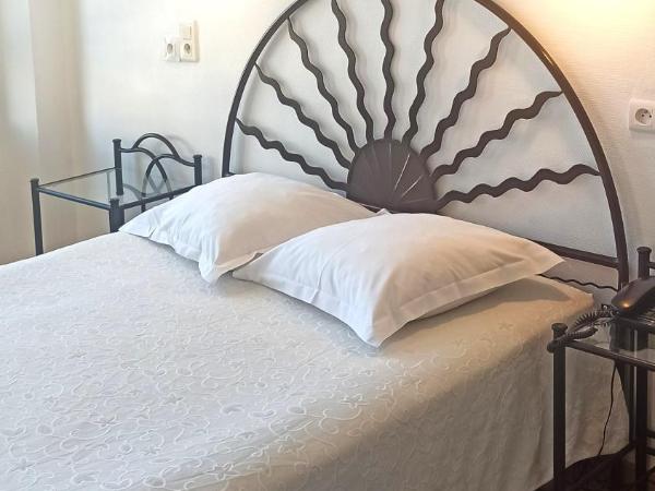 Au Nouvel Hôtel : photo 5 de la chambre chambre double supérieure - vue sur colline