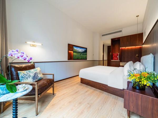 Wuyu Hotel, Jinyun Mountain Store, Southwest University : photo 4 de la chambre chambre lit queen-size - vue sur jardin