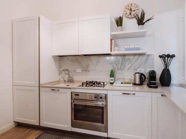 Rooms Genova dei Rolli : photo 8 de la chambre chambre double avec salle de bains privative