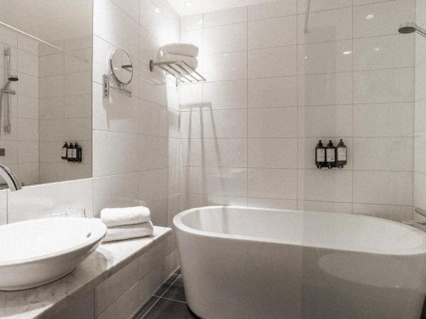 Backstage Hotel Stockholm : photo 8 de la chambre chambre supérieure avec balcon français