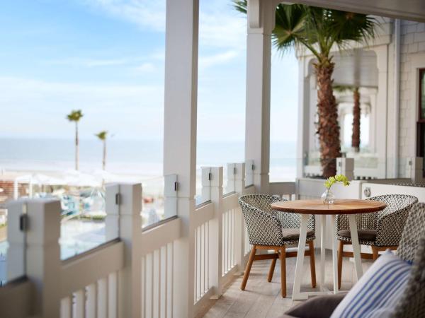 Shore House at The Del, Curio Collection by Hilton : photo 1 de la chambre villa - vue sur océan