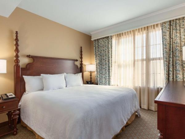 Embassy Suites Savannah Historic District : photo 9 de la chambre suite lit king-size – non-fumeurs