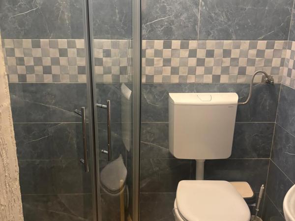 Rooms & Apartments Semić : photo 9 de la chambre chambre double avec balcon - vue sur mer