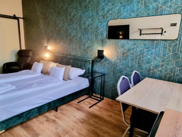 Boutique Hotel & Event Center : photo 2 de la chambre chambre double standard