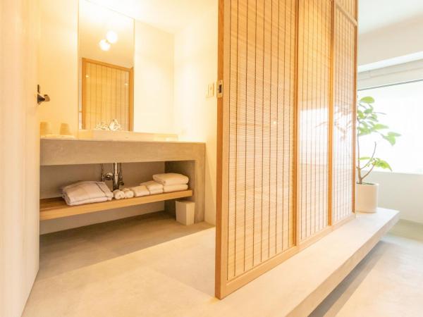 Hilltop Resort Fukuoka : photo 4 de la chambre area f superior twin