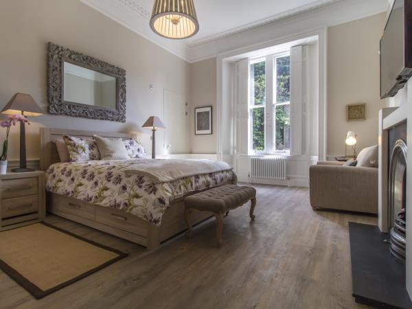 Haymarket Apartments : photo 3 de la chambre suite lit king-size