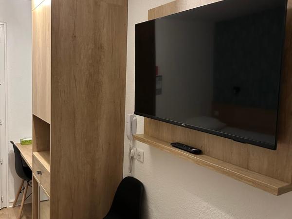 Ostal Pau Universite - Sure Hotel Collection by Best Western : photo 9 de la chambre chambre familiale standard 1 lit double et 1 lit simple