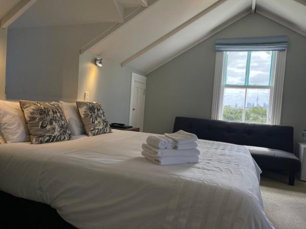 Western Springs Villa to Auckland Central Heritage Villa : photo 4 de la chambre chambre familiale