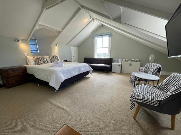 Western Springs Villa to Auckland Central Heritage Villa : photo 1 de la chambre chambre familiale